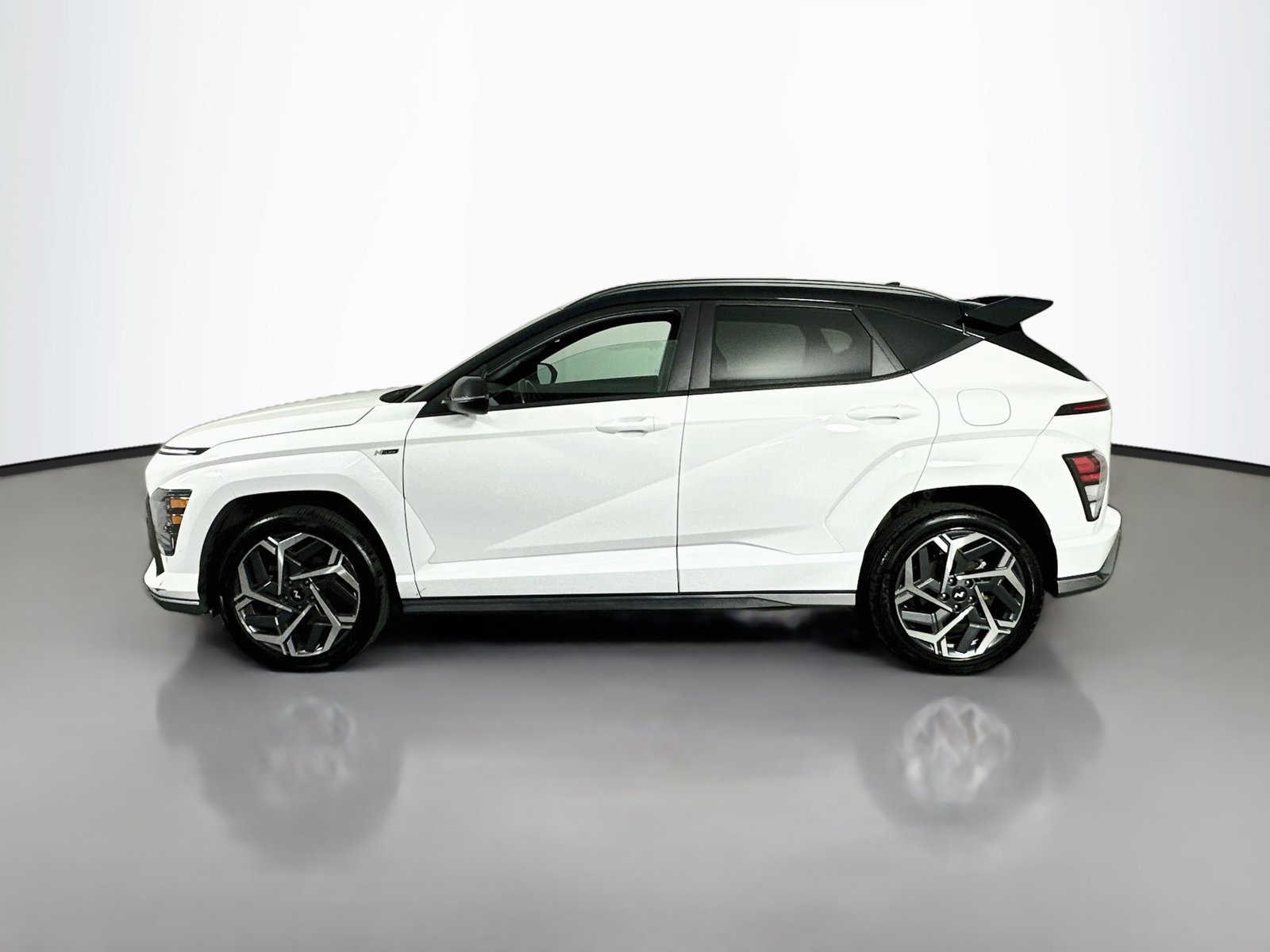 Used 2024 Atlast White w/Black Roof Hyundai N Line image 5