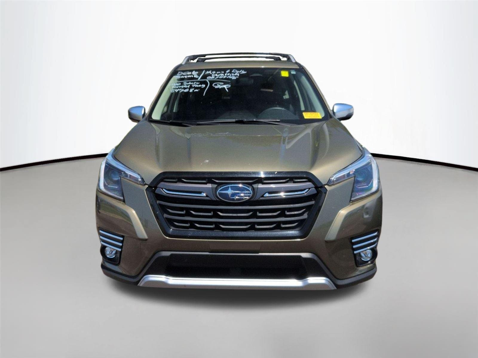 Used 2022 Autumn Green Metallic Subaru Touring image 4