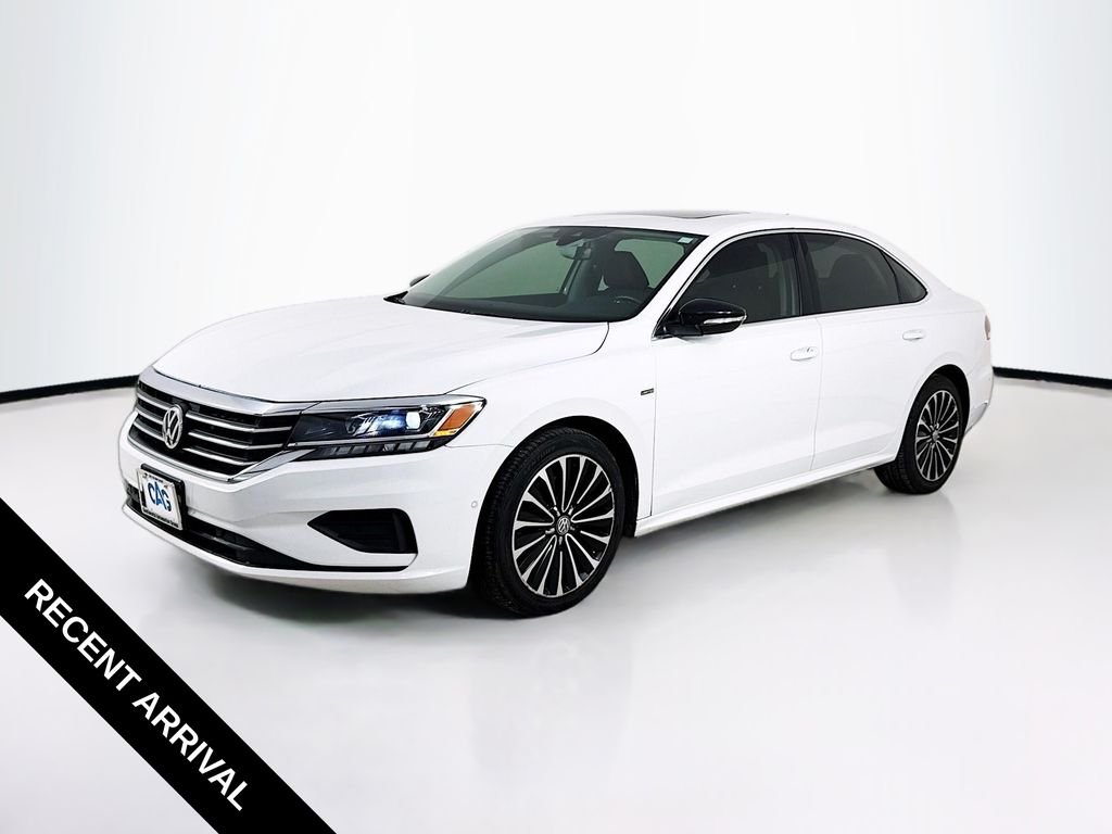 2022 Volkswagen Passat 2.0T Limited Edition Auto's photo