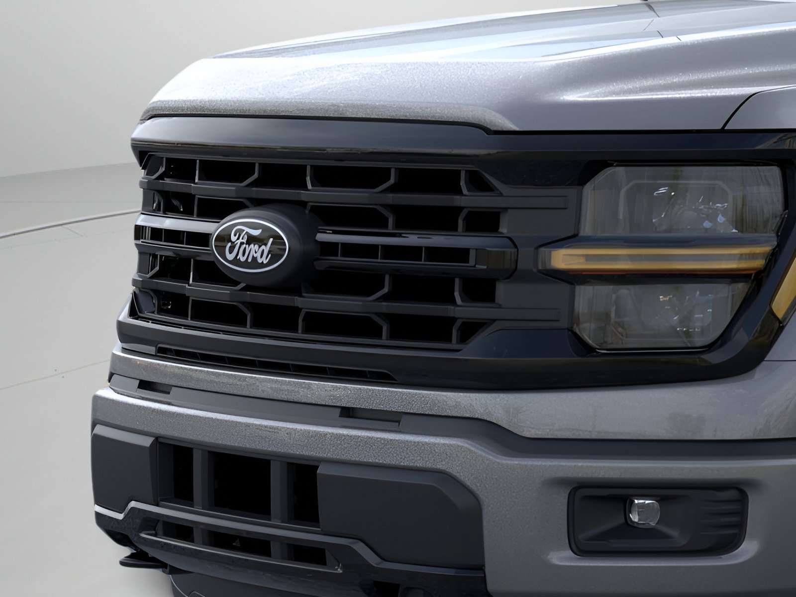 New 2026 Carbonized Gray Metallic Ford XLT image 19