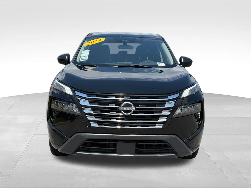 Used 2024 Black Nissan S image 26