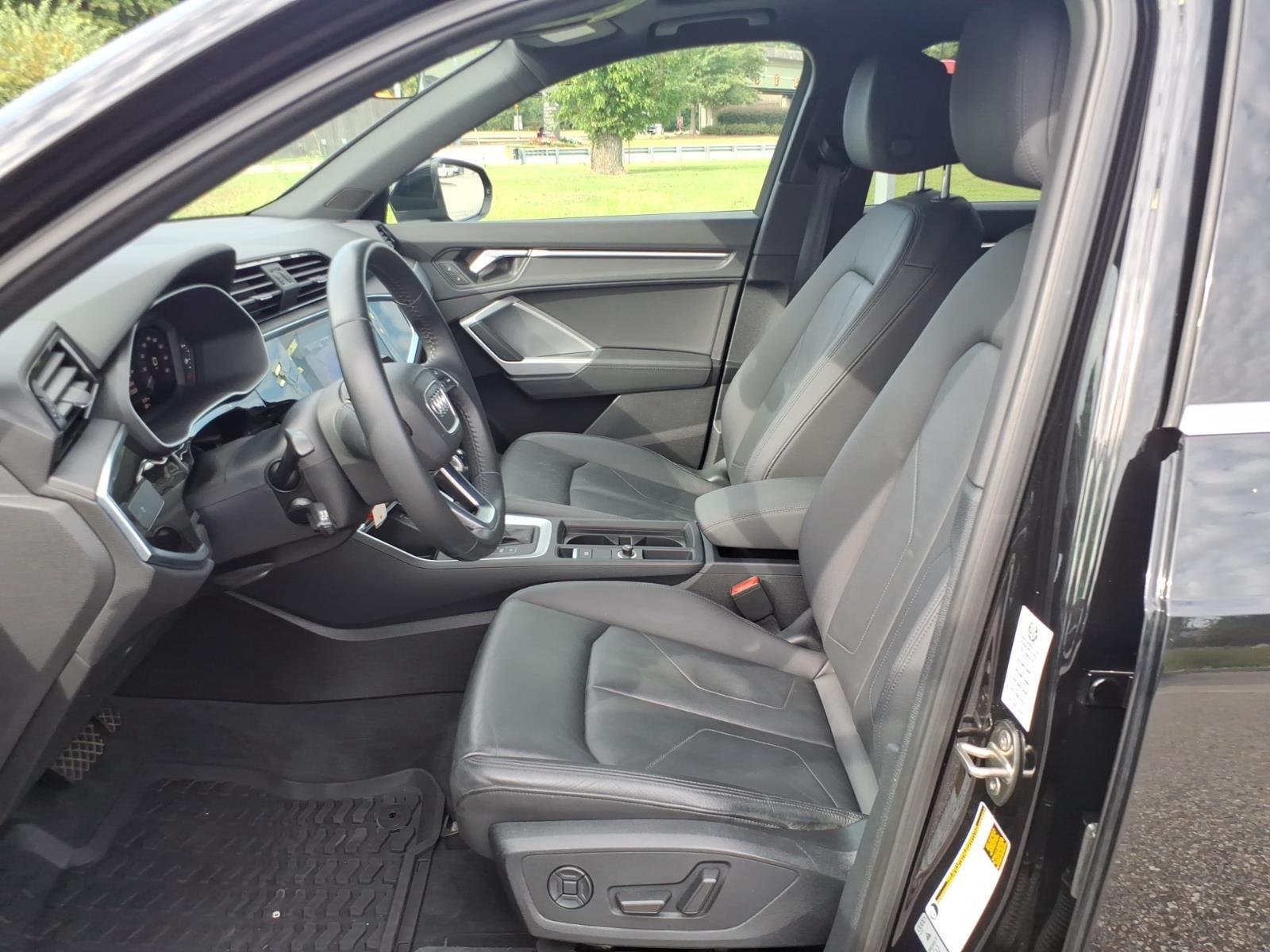 Used 2020 Mythos Black Metallic AUDI  image 13