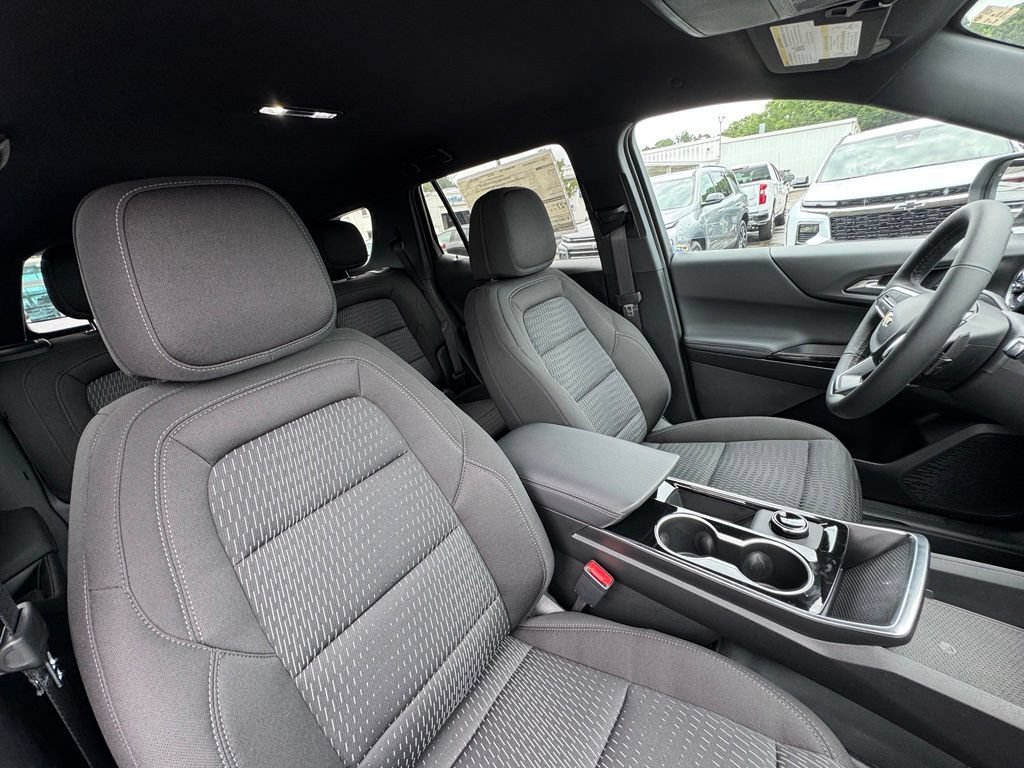 2026 Chevrolet Equinox LT - Photo 17