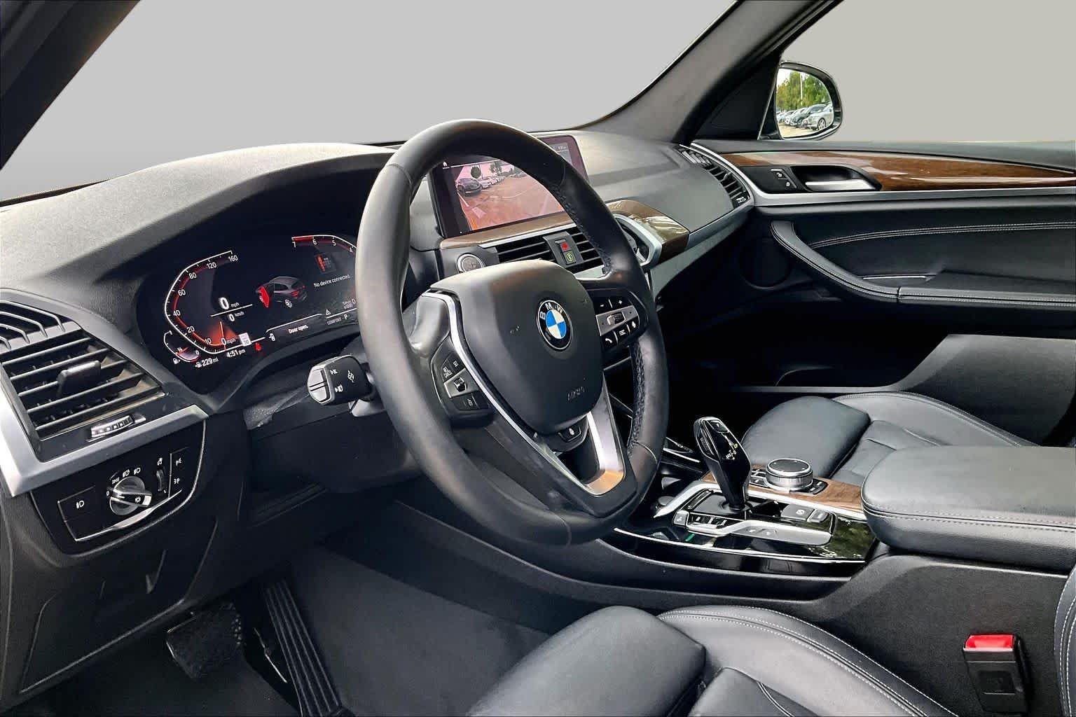 Used 2020 Dark Graphite Metallic BMW sDrive30i image 17