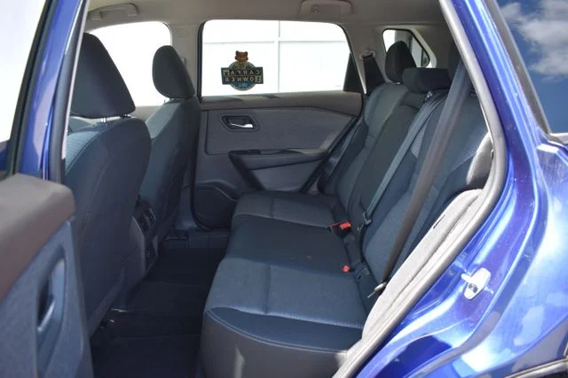 Used 2023 Blue Nissan SV image 13