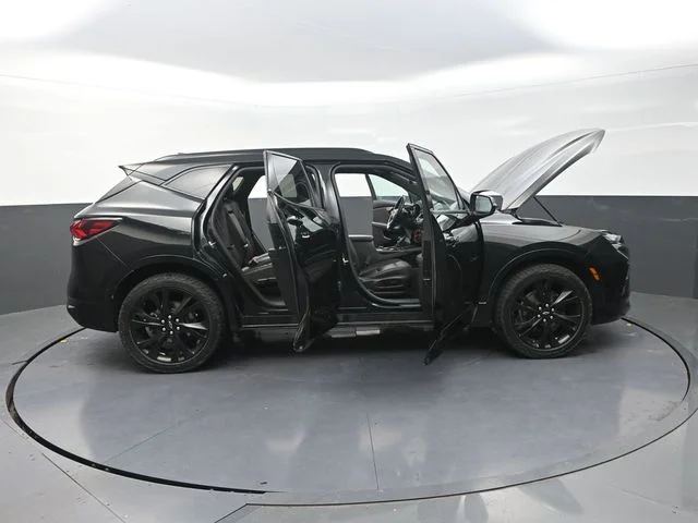 Used 2021 Black Chevrolet RS image 37
