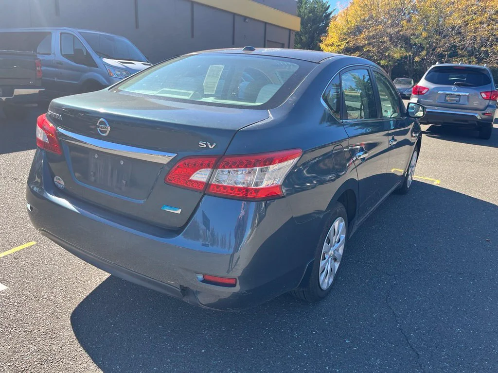 Used 2014 Blue Nissan SV image 7