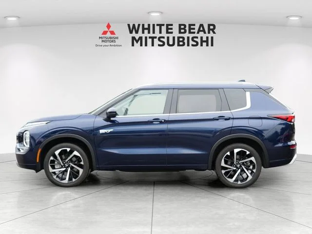 Certified Used 2024 Cosmic Blue Metallic Mitsubishi SEL image 3