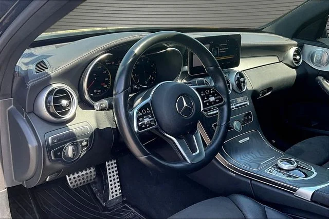Used 2021  Mercedes-Benz C 300 image 17