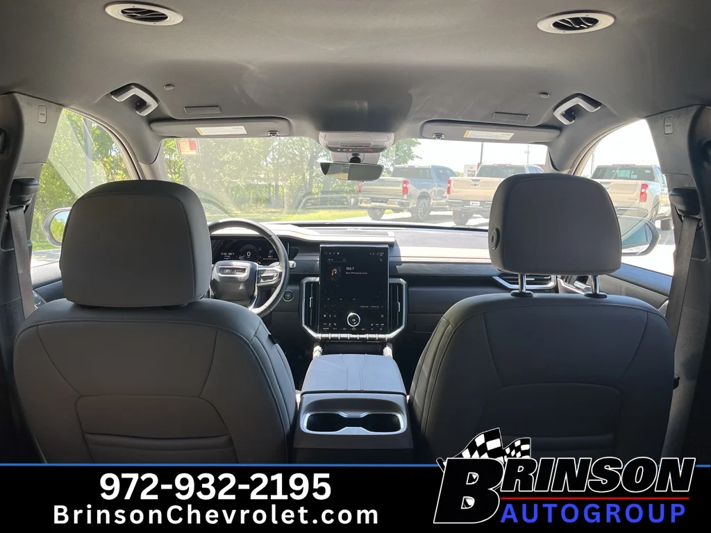 Used 2026 Summit White GMC FWD Elevation image 16