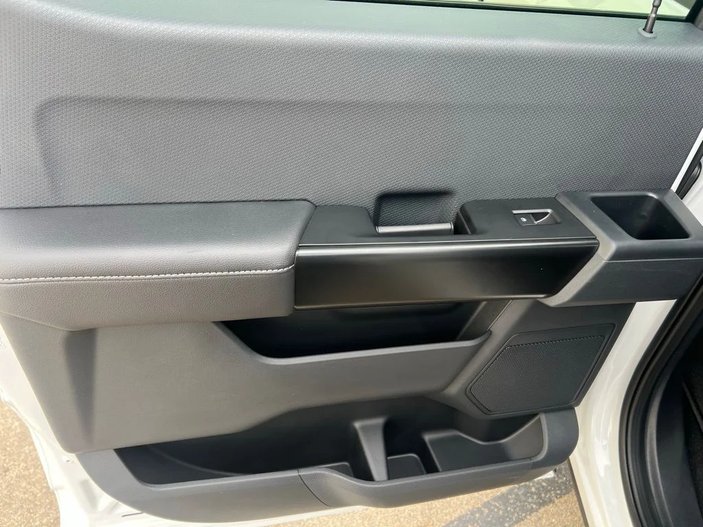 New 2026 Oxford White Ford STX® image 21