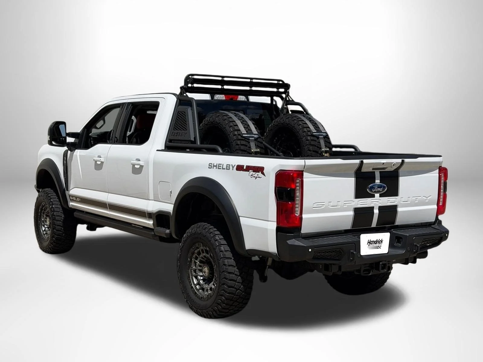 Used 2024 Oxford White Ford SuperCrew 4WD image 5