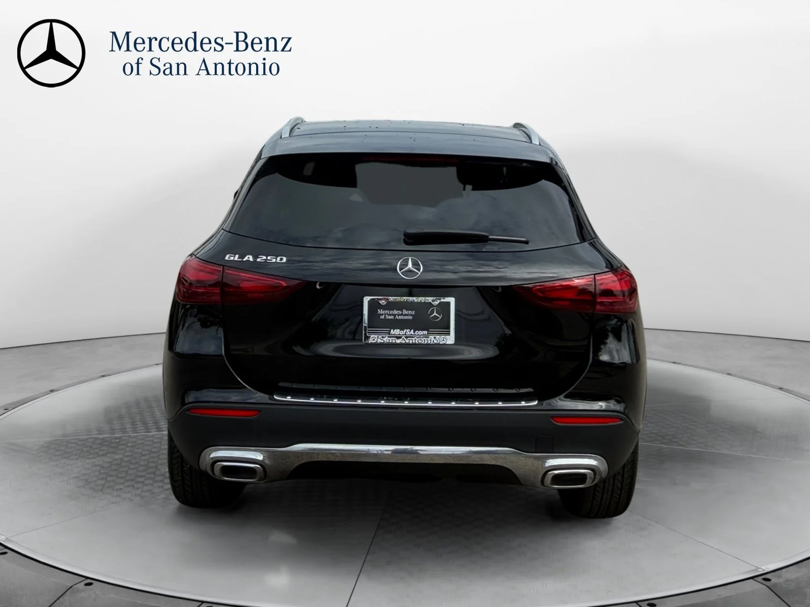 Certified Used 2025 Black Mercedes-Benz GLA 250 image 6