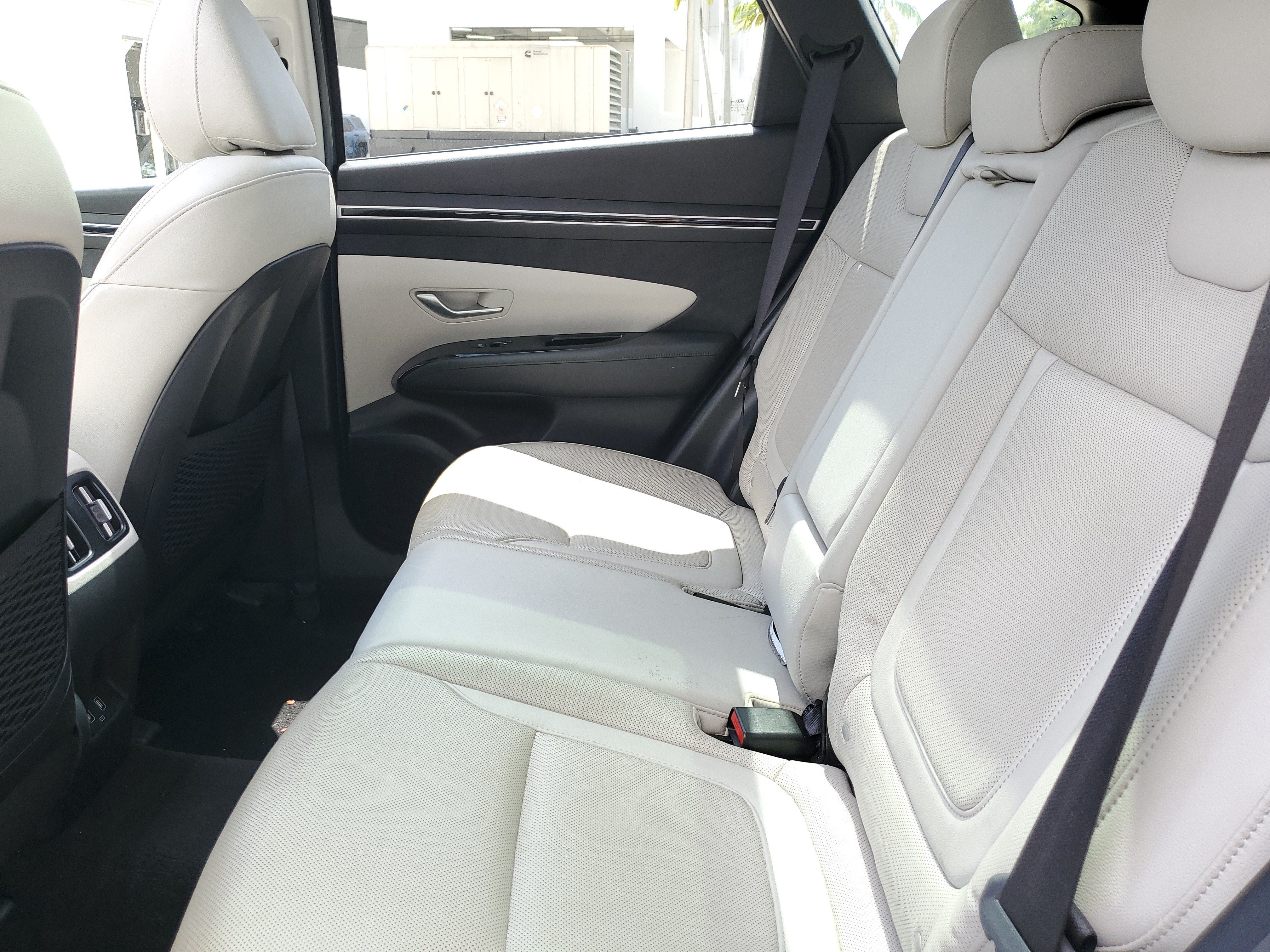 Used 2024 Hampton Gray Hyundai Limited image 12