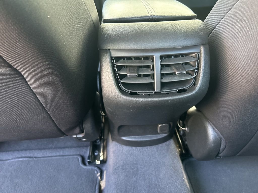Used 2023 White Chevrolet LT image 29