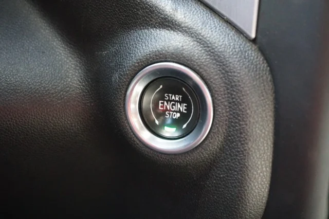 Used 2021 RED GMC SLE image 26