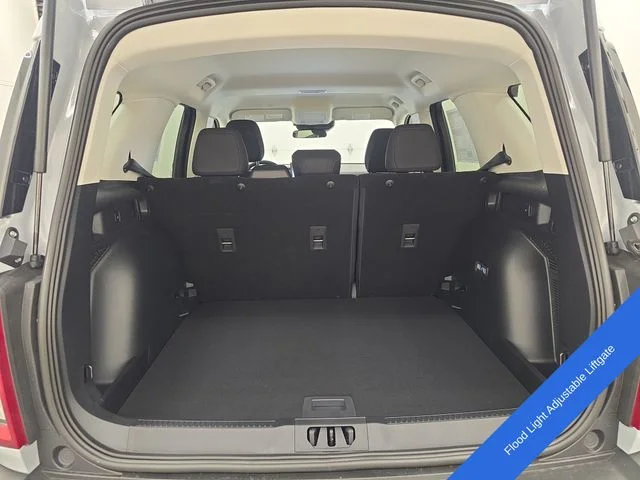 New 2026 Space White Metallic Ford Big Bend® image 17