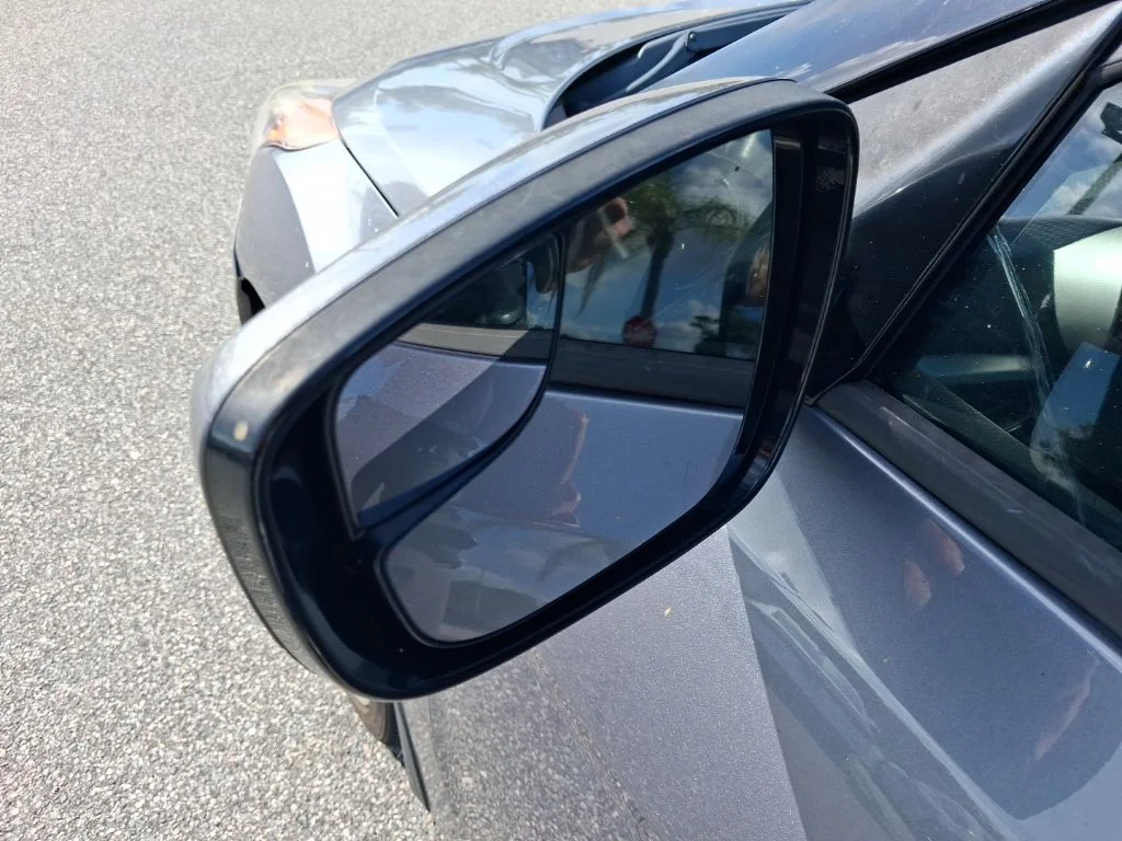 Used 2017 Gray Hyundai Value Edition image 16