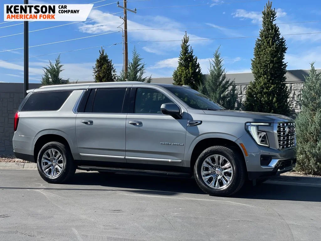 Used 2025 Gray GMC Denali image 12