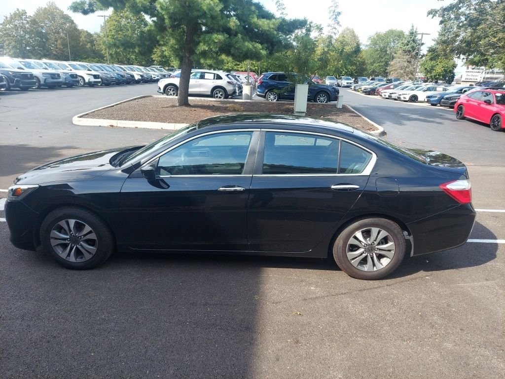 Used 2013 Crystal Black Pearl Honda LX image 8