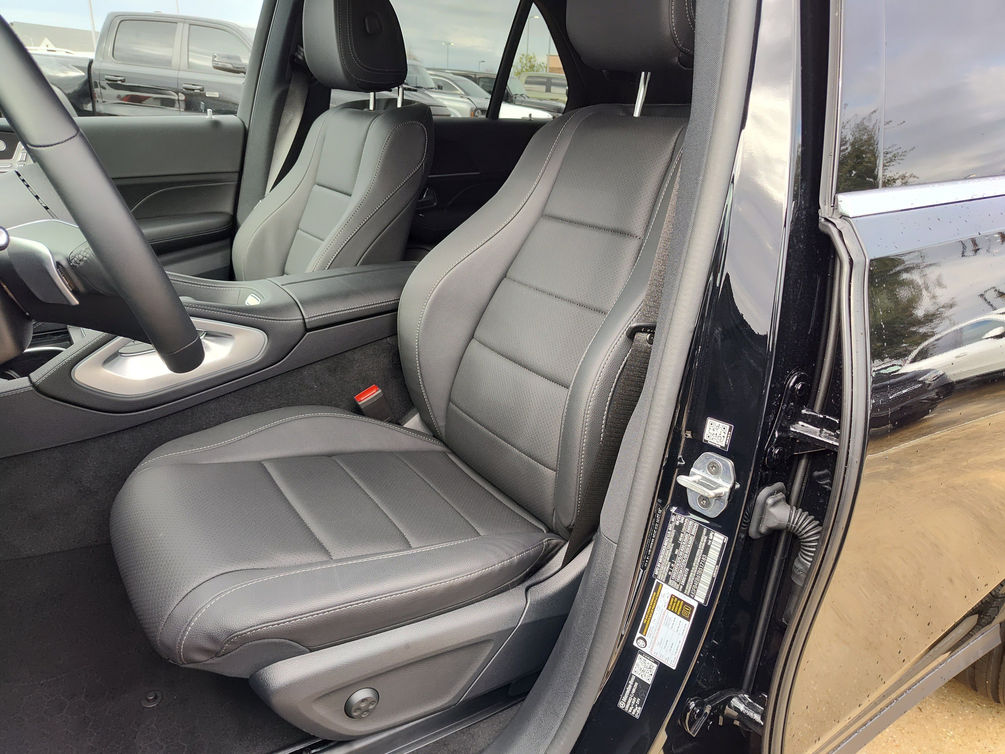 New 2026 Black Mercedes-Benz GLE 350 image 21
