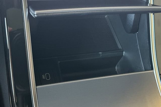 Certified Used 2026 Black Land Rover S image 19