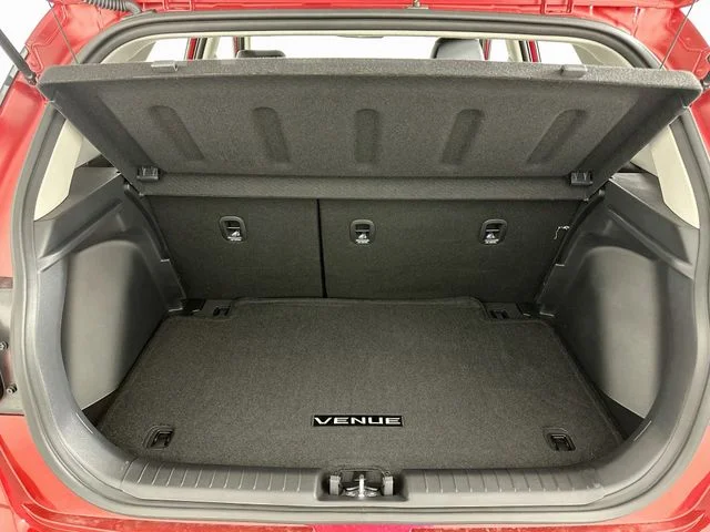 Certified Pre-Owned 2025 Hyundai Venue Limited
