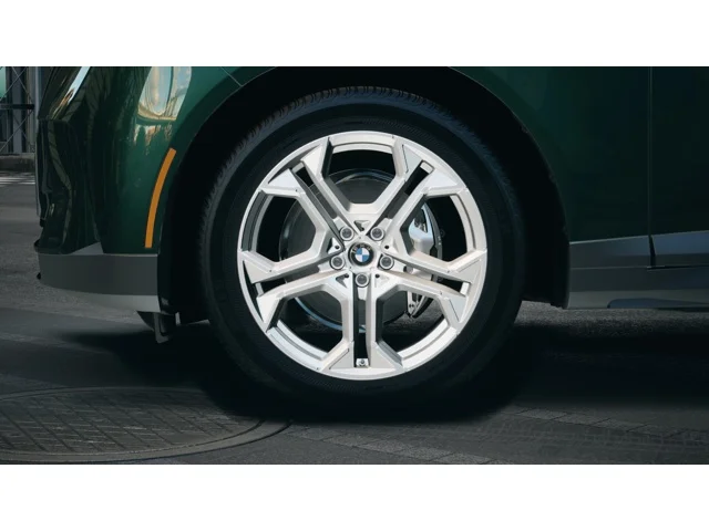 New 2027 Vancouver Green Metallic BMW X5 40 image 7
