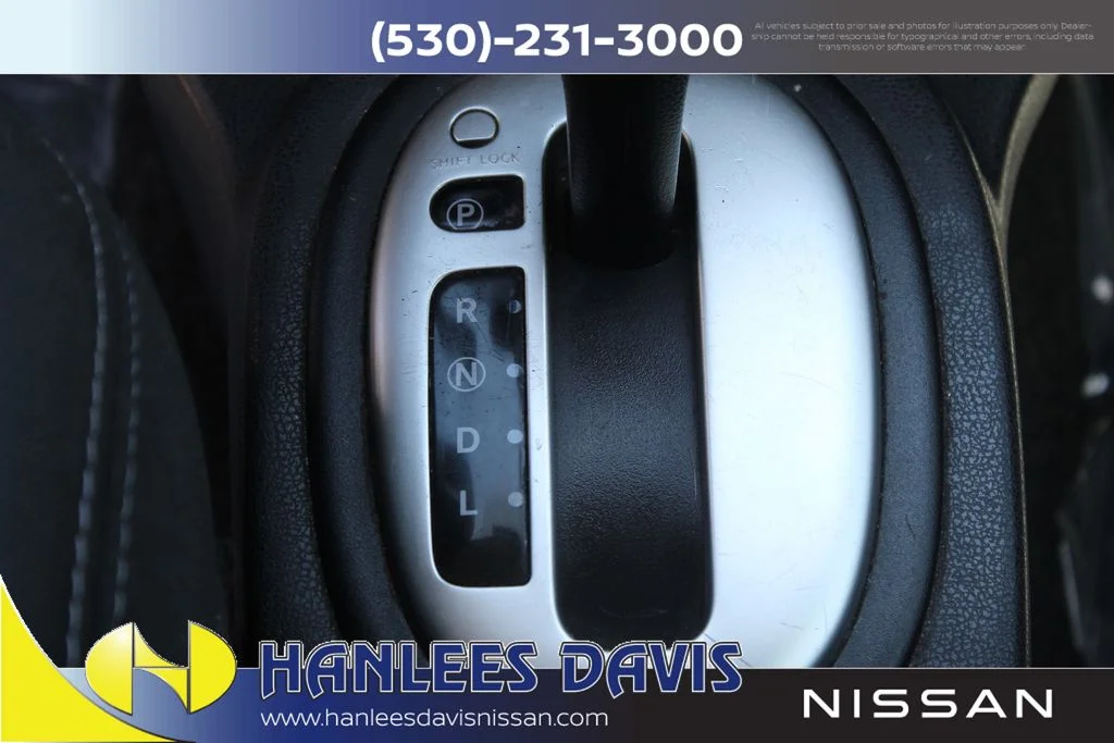 Used 2019 Silver Nissan 1.6 SV image 20