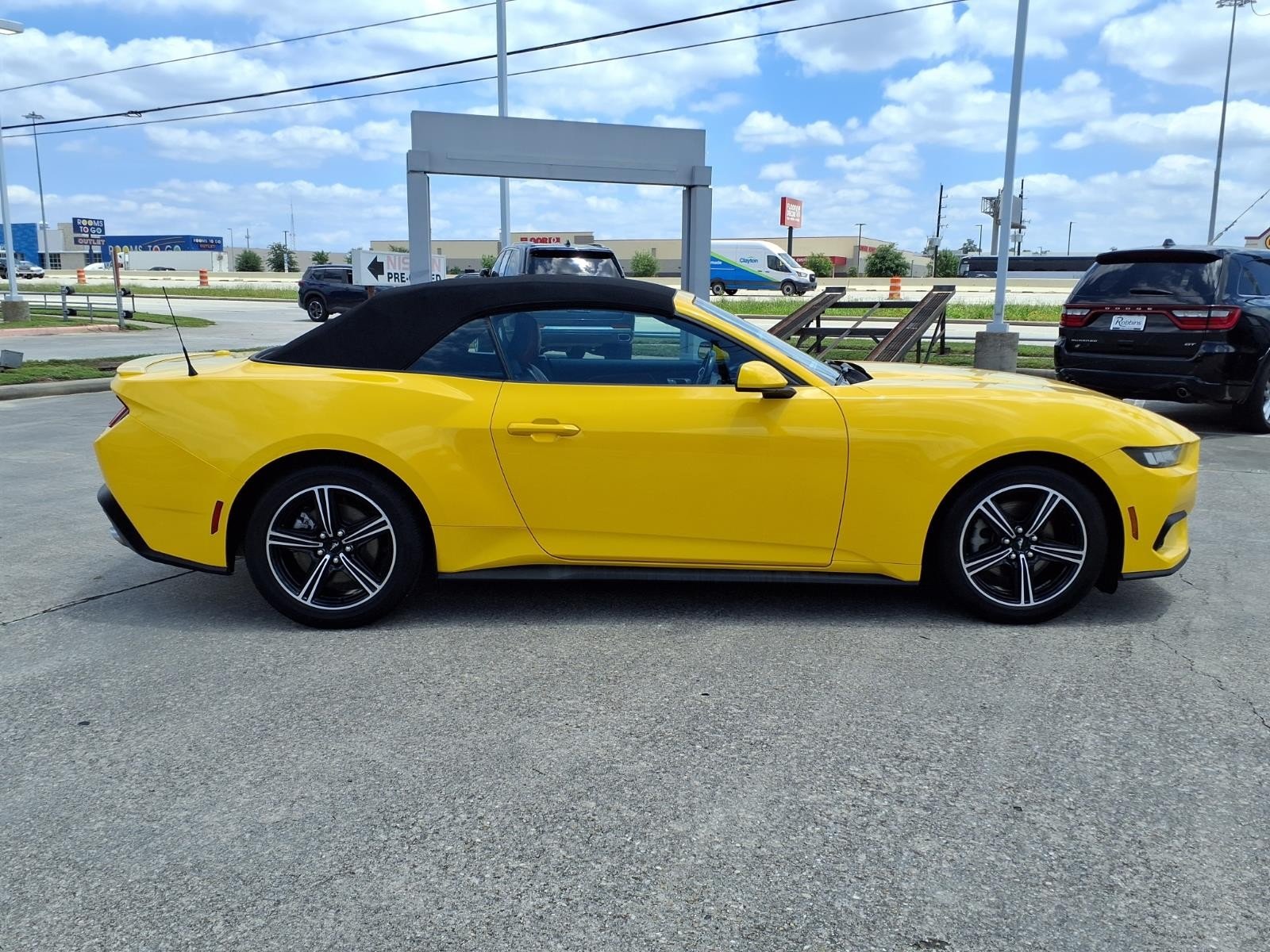 2024 Ford Mustang EcoBoost - 6