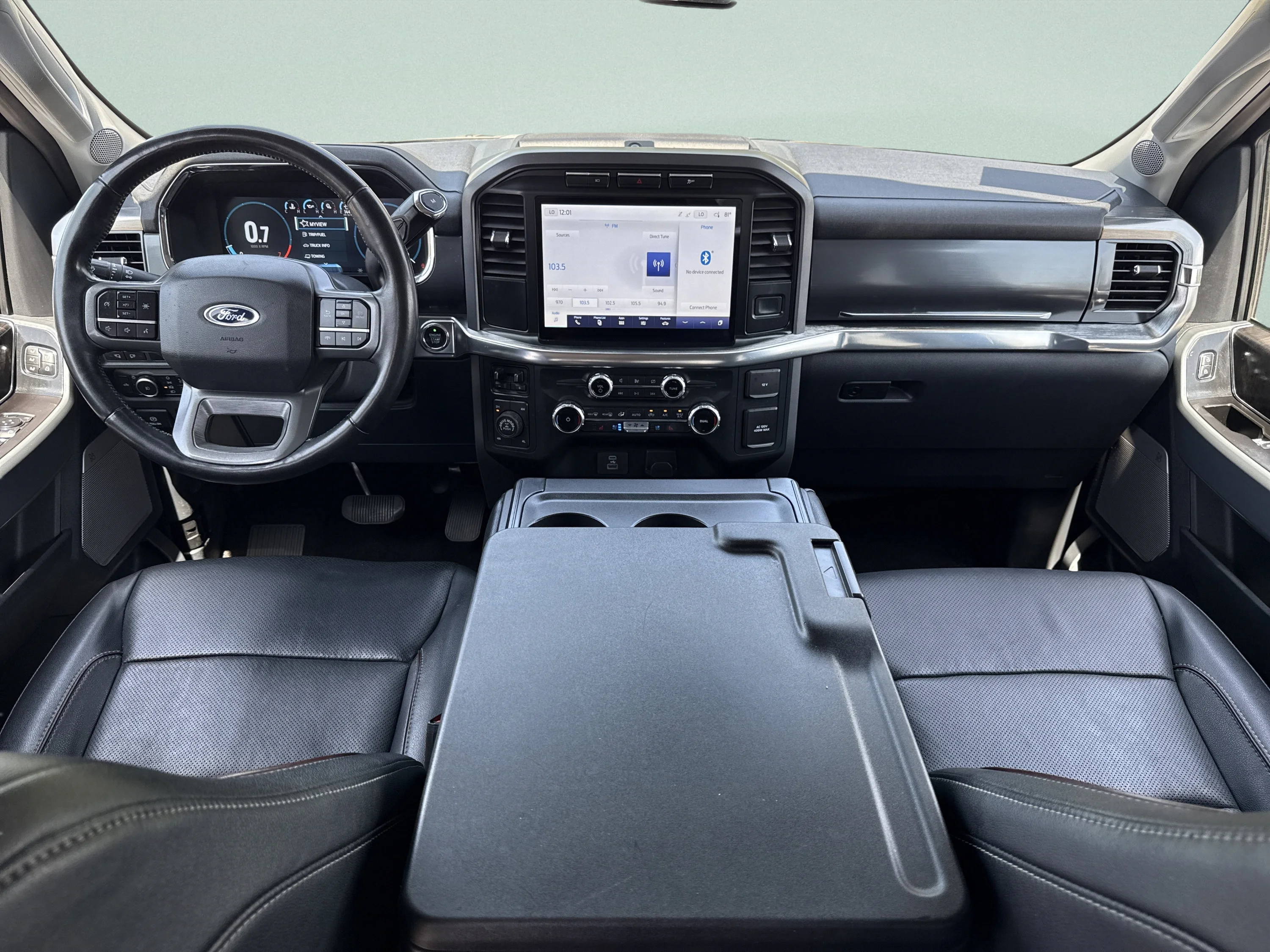 Used 2022 Agate Black Metallic Ford LARIAT image 19
