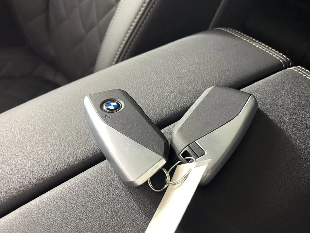 Used 2026 Red Metallic BMW xDrive40i image 30