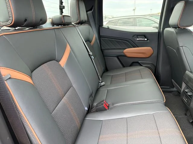 2026 GMC Canyon AT4 - Photo 23
