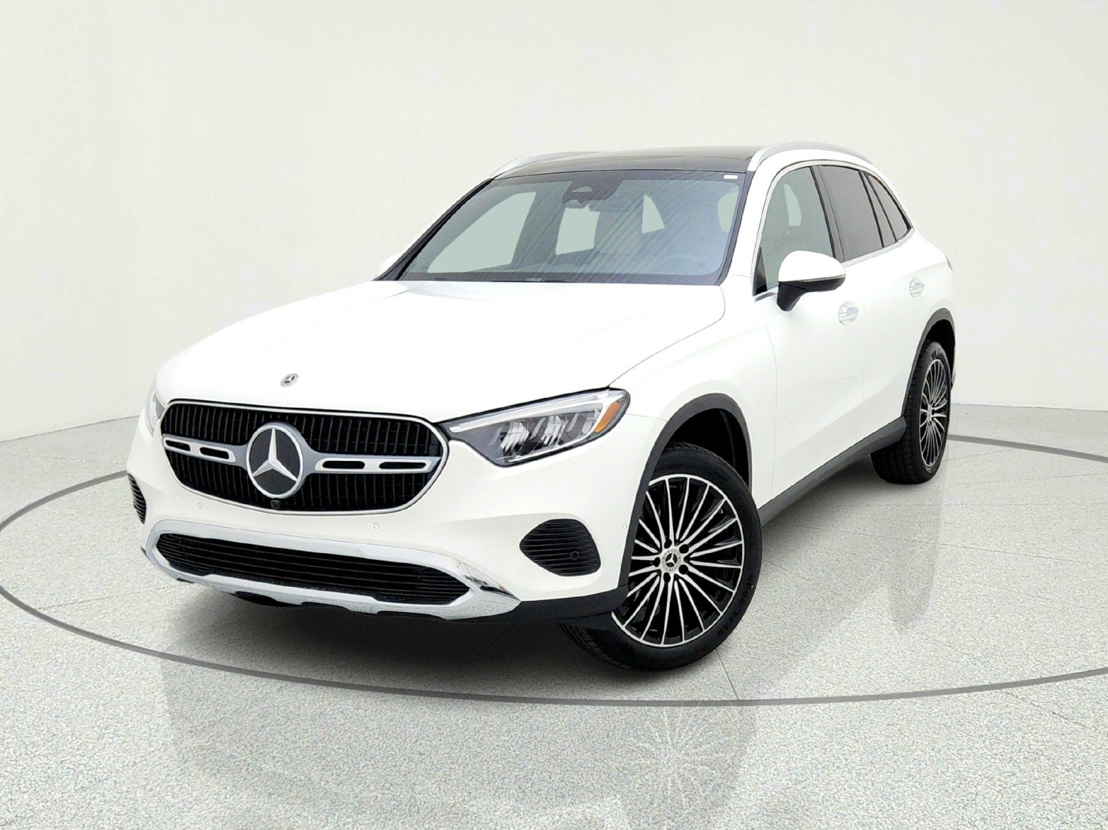 New 2026 Polar White Mercedes-Benz GLC 300 SUV image 2