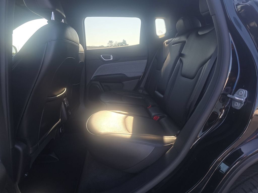 2023 Jeep Compass Latitude Lux - Photo 20