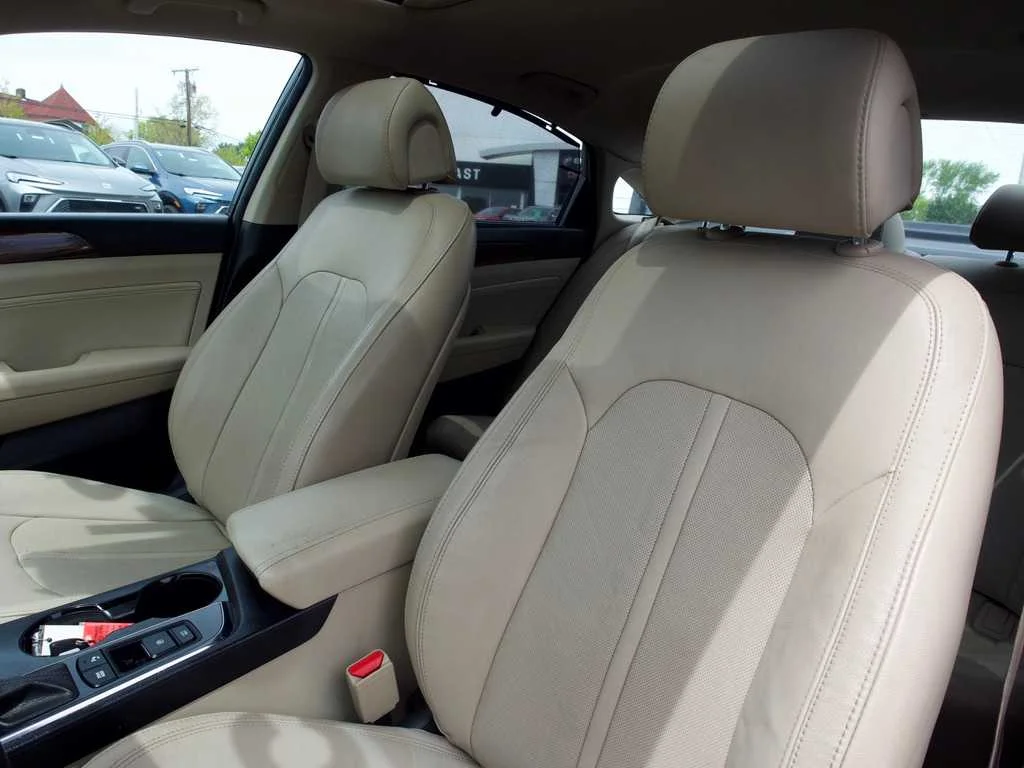 Used 2017 Black Hyundai Limited image 20