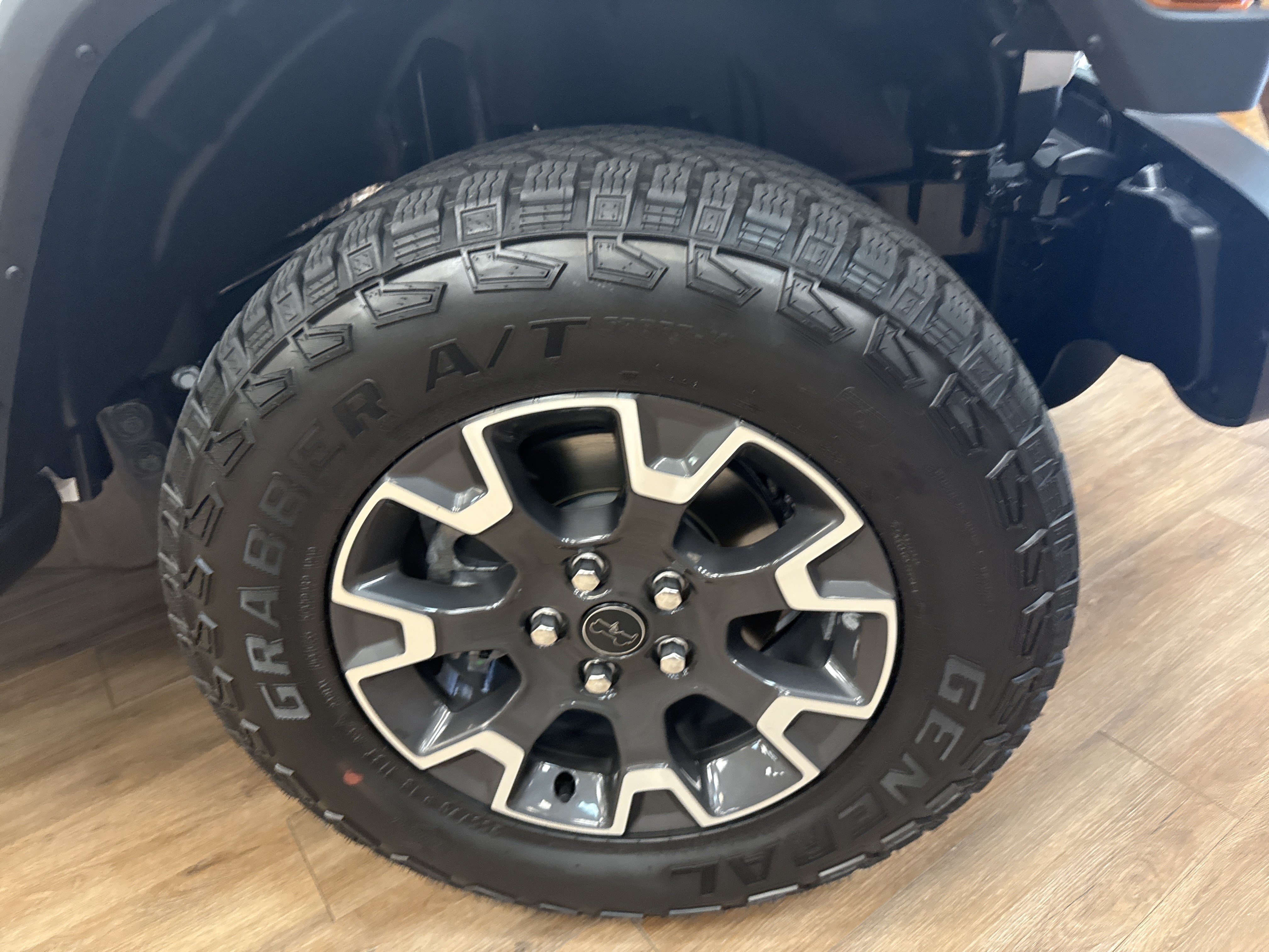 New 2026 Bright White Clearcoat Jeep Sahara image 15