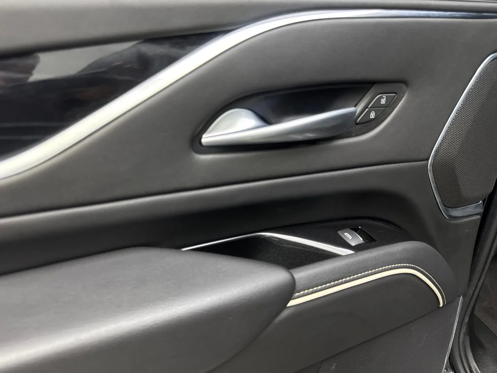 Used 2023 Black Cadillac Sport image 39