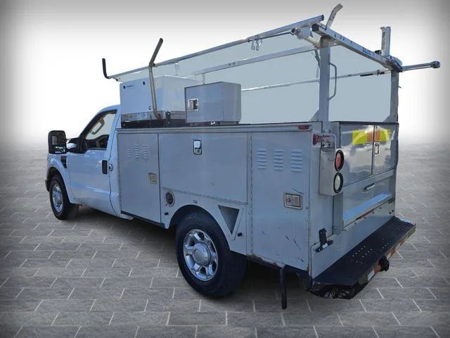Used 2008 White Ford  image 5