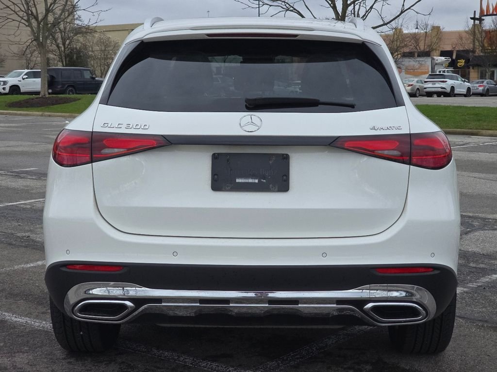 Certified Used 2026 Polar White Mercedes-Benz GLC 300 image 17