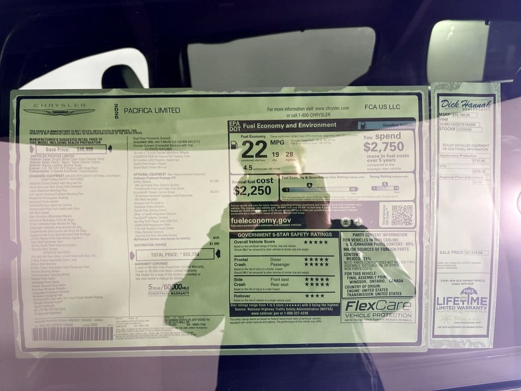 New 2026 Bright White Clear-Coat Exterior Paint Chrysler Limited image 24