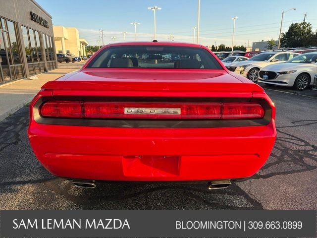 Used 2010 Red Dodge R/T image 10