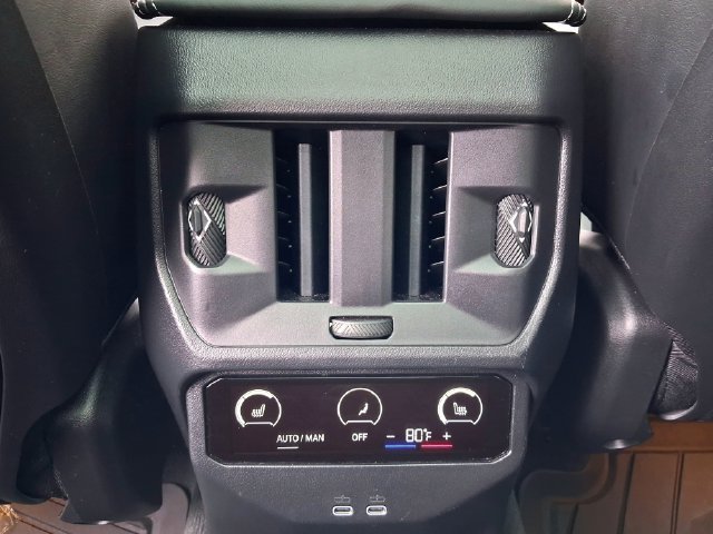Used 2025 Gray BMW M50 xDrive image 24