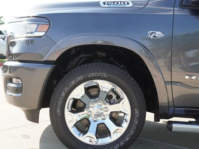 New 2026 Granite Crystal Metallic Clearcoat RAM Big Horn/Lone Star image 5