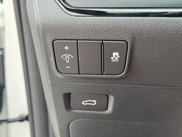 New 2026 Snow White Pearl Kia GT-Line FWD image 26