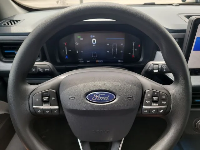 New 2026 Shadow Black Ford XLT image 26