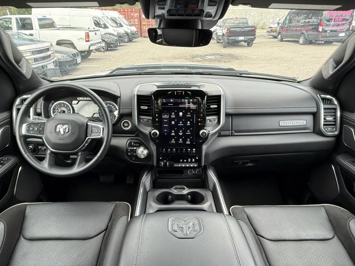 Used 2024 White RAM Laramie 4x4 Crew Cab image 19