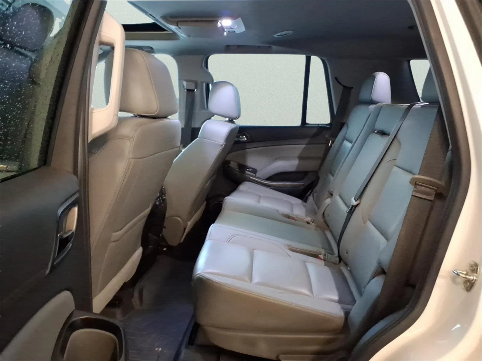 Used 2020 SUMMIT WHITE Chevrolet LT image 10