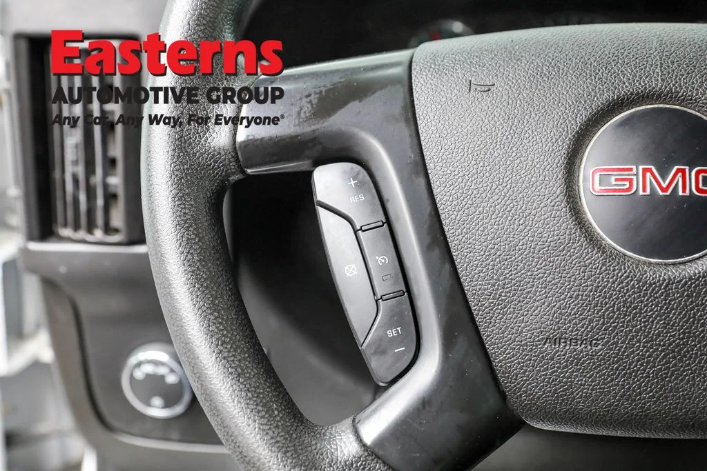 Used 2015 White GMC Work Van image 15