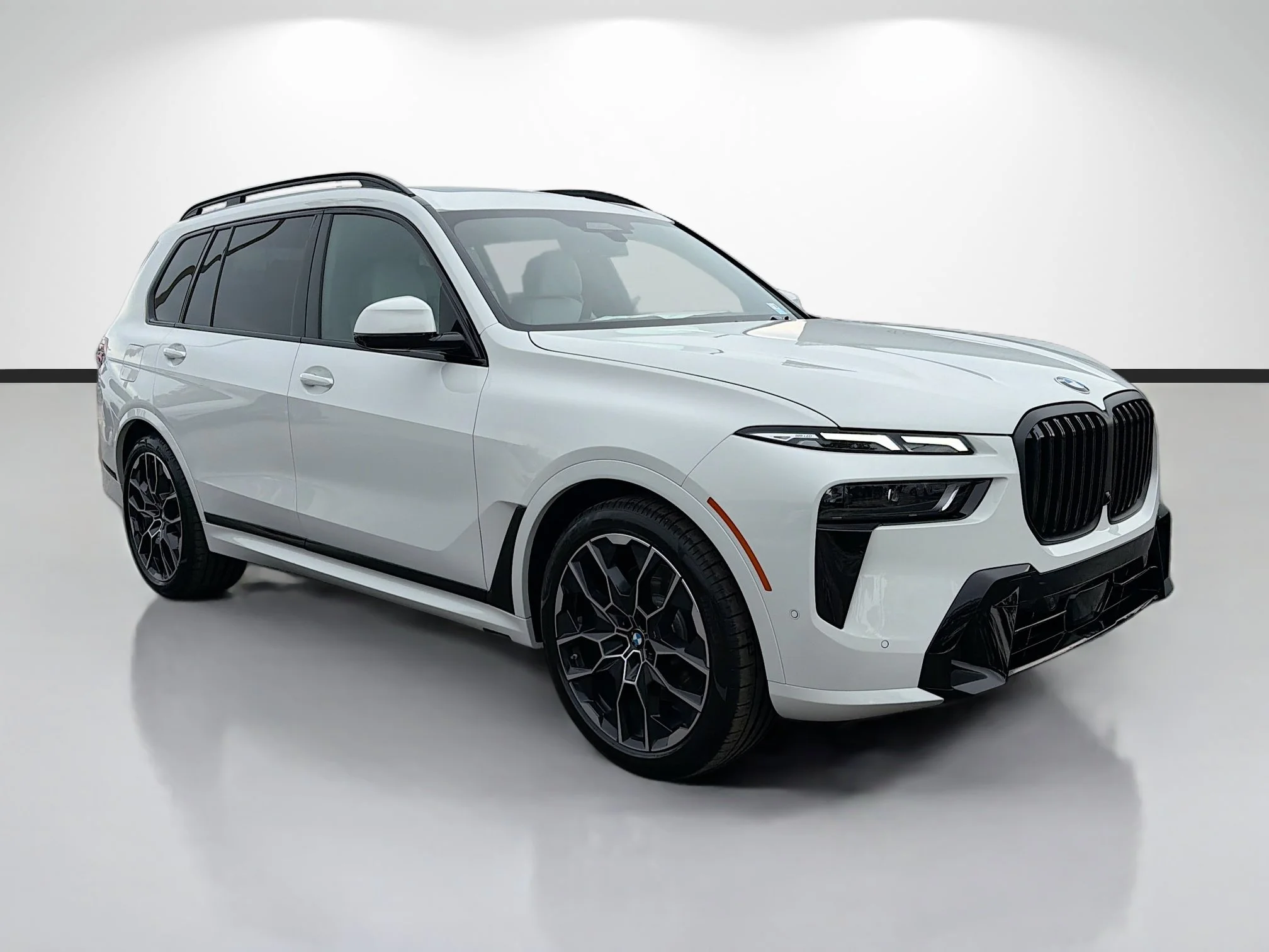 New 2027 Alpine White BMW xDrive40i image 1